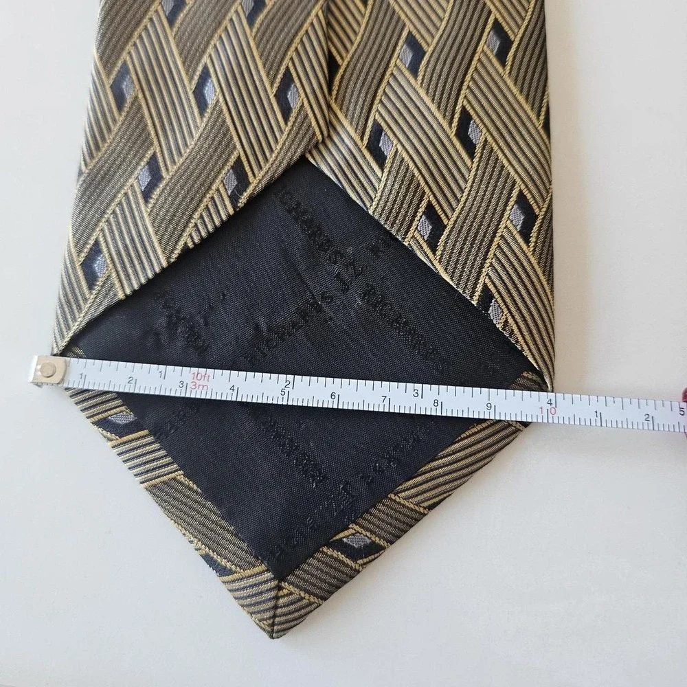 J.Z. Richards Mens 100% Silk Tie Black Gold Geometric Designer Made USA